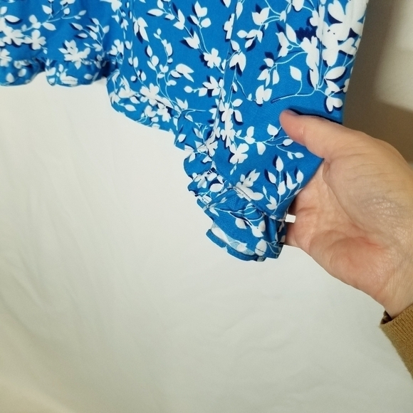 Draper James Blue Dress S/M ruffles floral SUPER soft lightweight sleeveless NWT - Picture 4 of 10